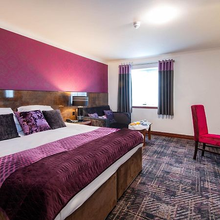 The Victoria Hotel Manchester By Compass Hospitality Oldham Dış mekan fotoğraf